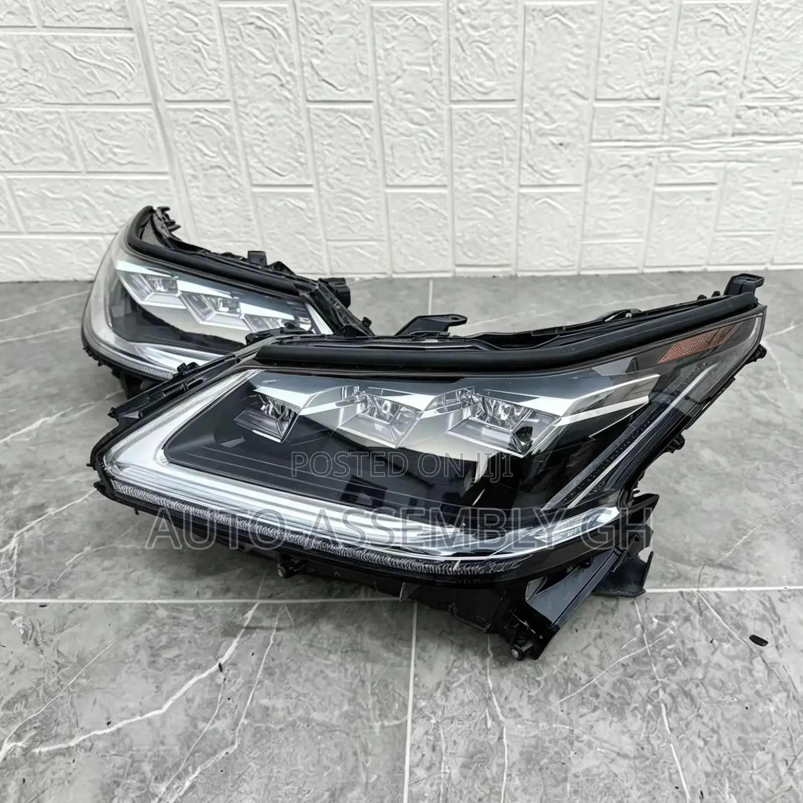 Lexus Lx570 Headlights Pair Original 2016-2021