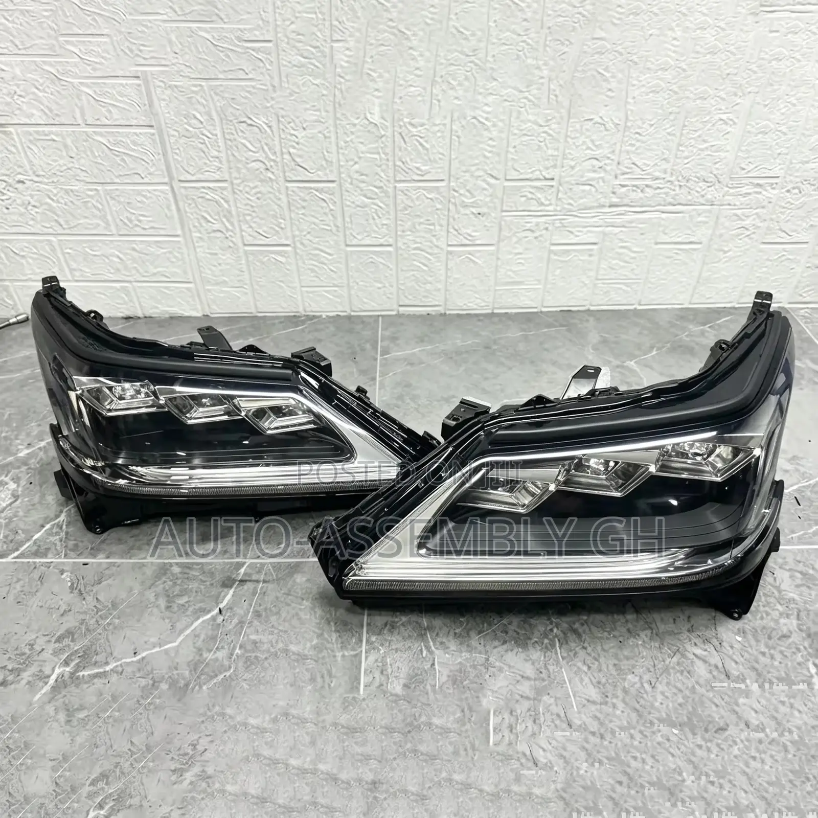 Lexus Lx570 Headlights Pair Original 2016-2021