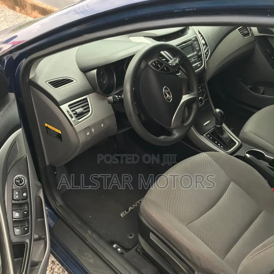 Hyundai Elantra SE Sedan FWD (1.8L 4cyl 6M) 2016 Blue