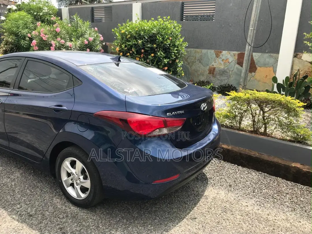 Hyundai Elantra SE Sedan FWD (1.8L 4cyl 6M) 2016 Blue