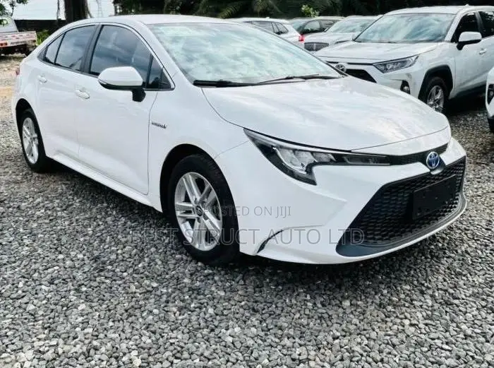 Toyota Corolla 2021 Red