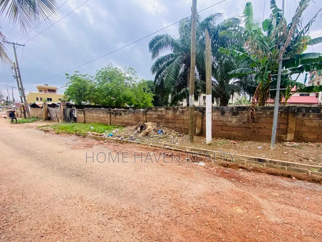 3 PLOTS for Sale at Westland