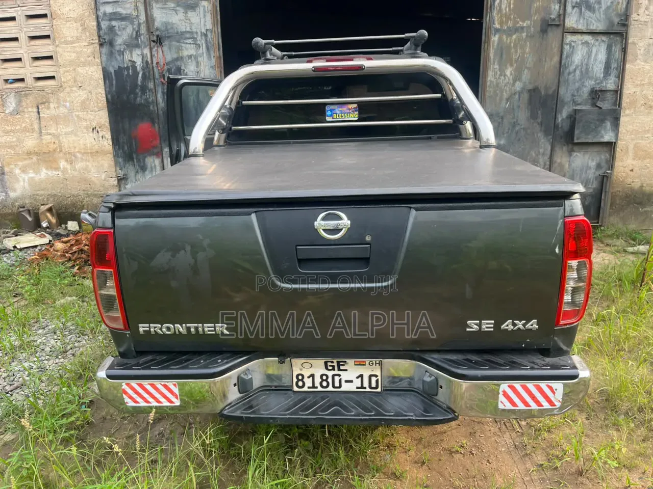 Nissan Frontier Automatic 2005 Gray