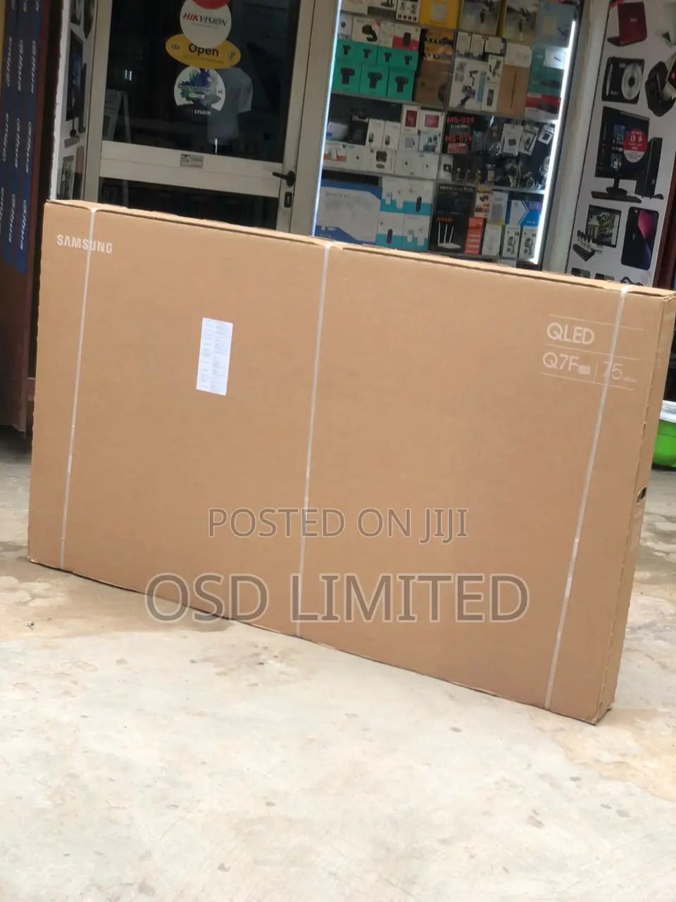 Fast and Flawless With Samsung 75" QLED Performance