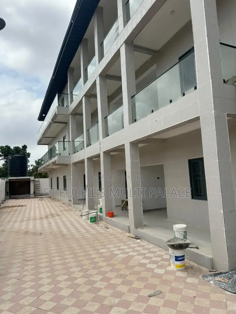 1bdrm Apartment in Agbogba Near, Cemetery Area for rent