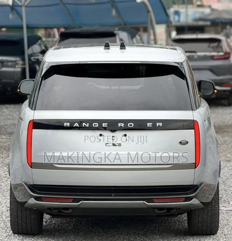 Land Rover Range Rover Vogue 2023 Silver
