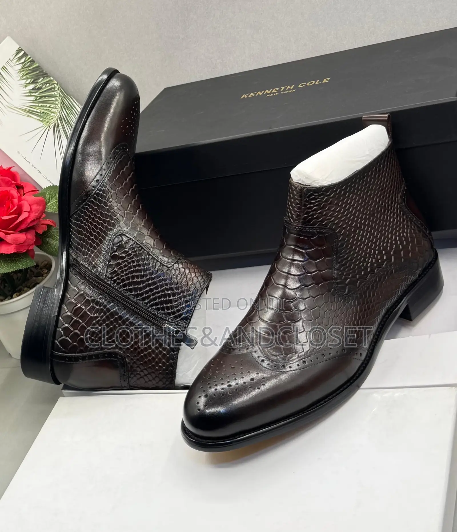 Kenneth Cole Coffee Zip Chelsea Boots