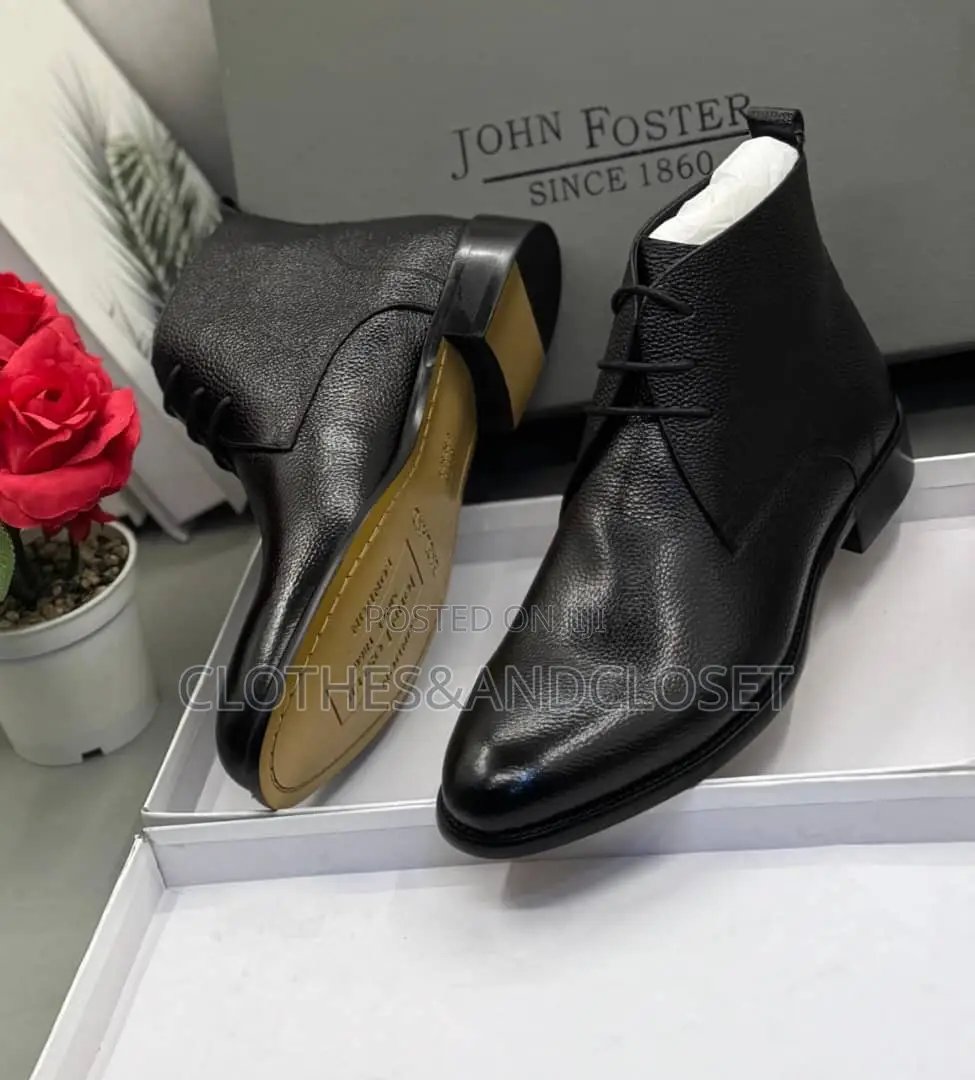 John Foster Black Grain Leather Chukka Boots