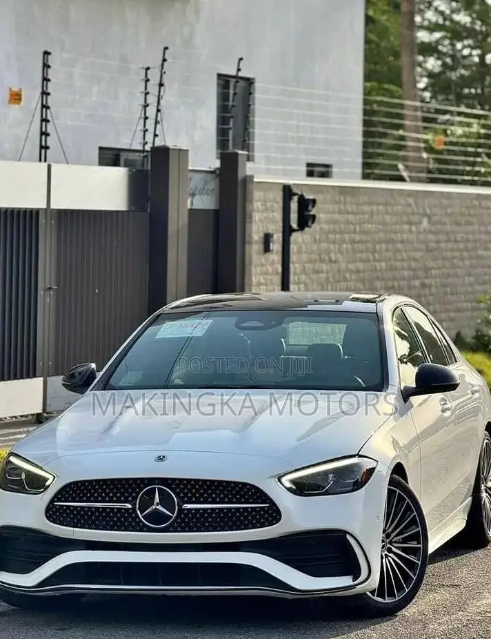 Mercedes-Benz C300 2023 White