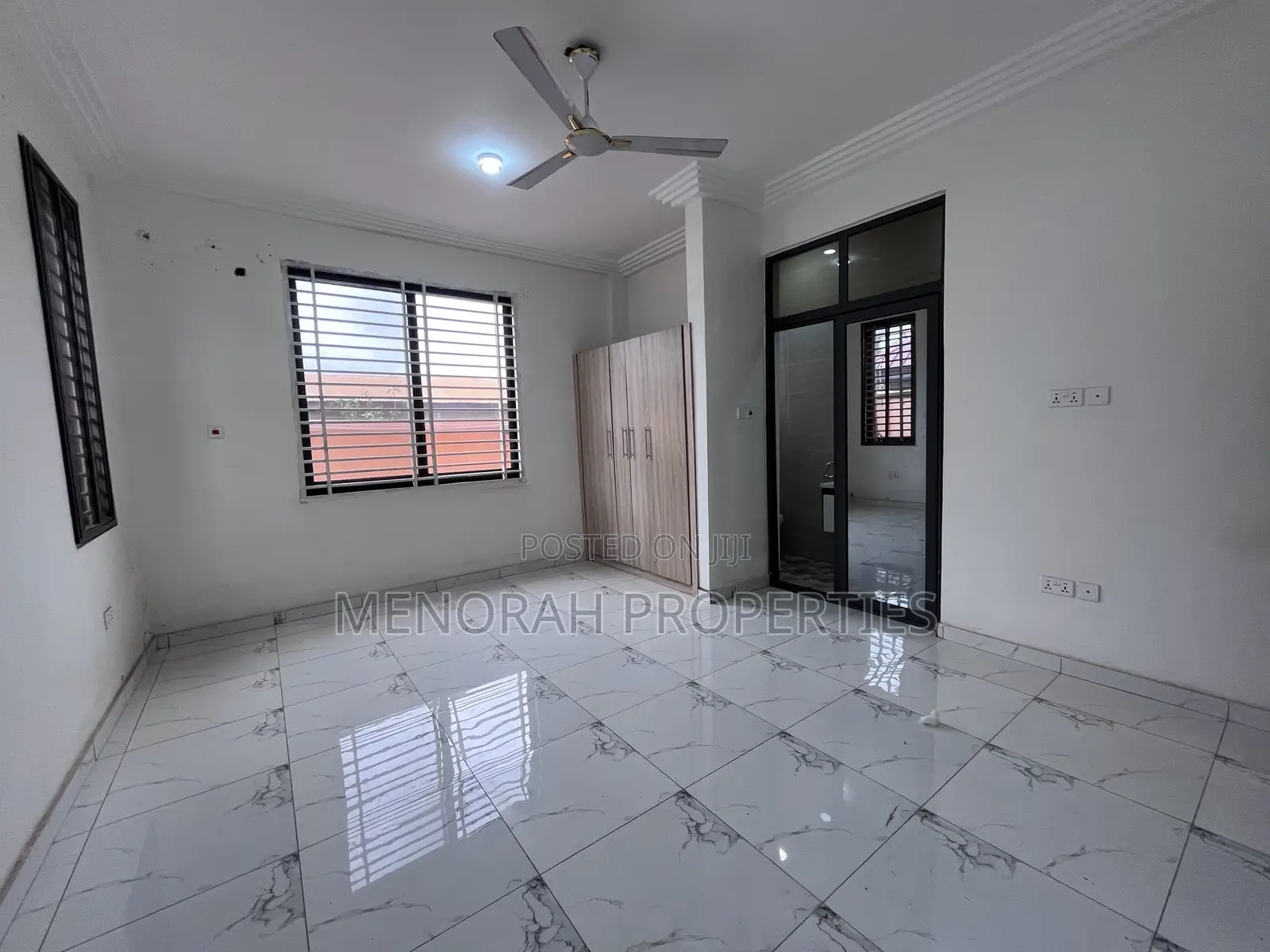 2bdrm Apartment in Adenta Amrahia for rent