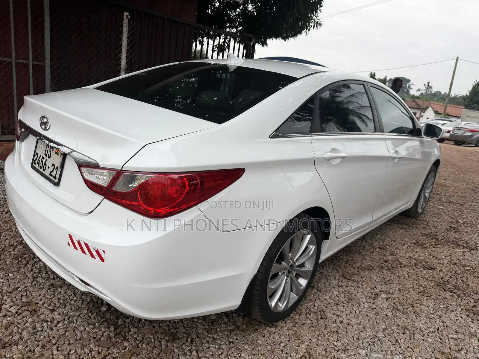 Hyundai Sonata Limited 2.0T Sedan (2.0L 4cyl 6A) 2013 White