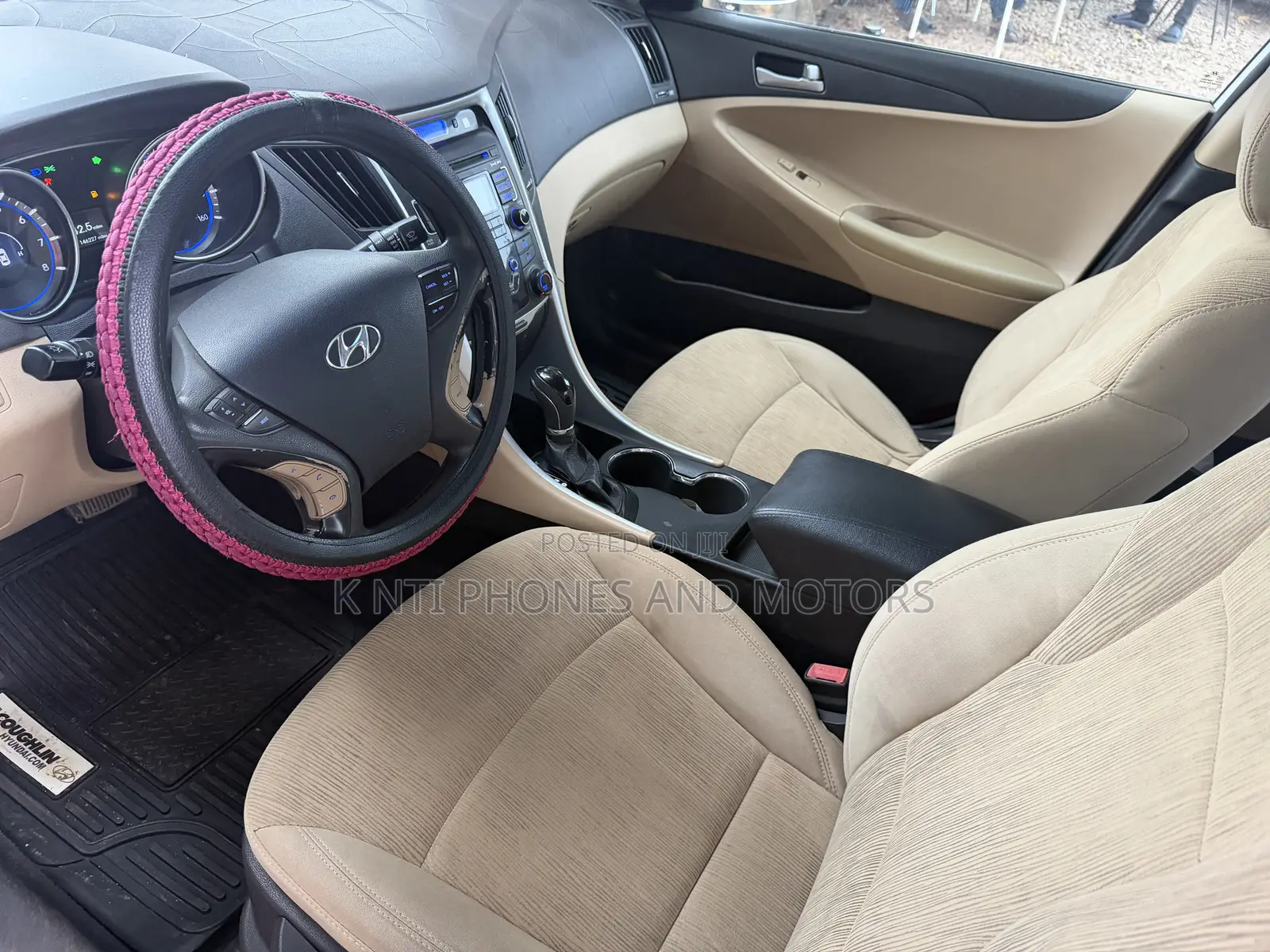 Hyundai Sonata Limited 2.0T Sedan (2.0L 4cyl 6A) 2013 White