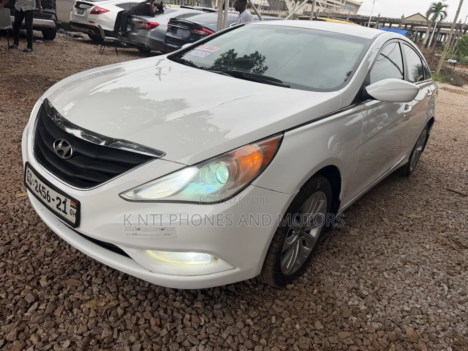 Hyundai Sonata Limited 2.0T Sedan (2.0L 4cyl 6A) 2013 White