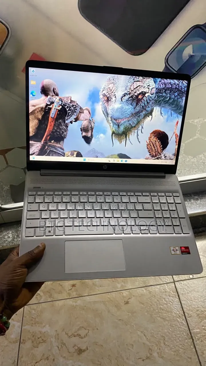 Laptop HP Pavilion 15 16GB AMD SSD 512GB
