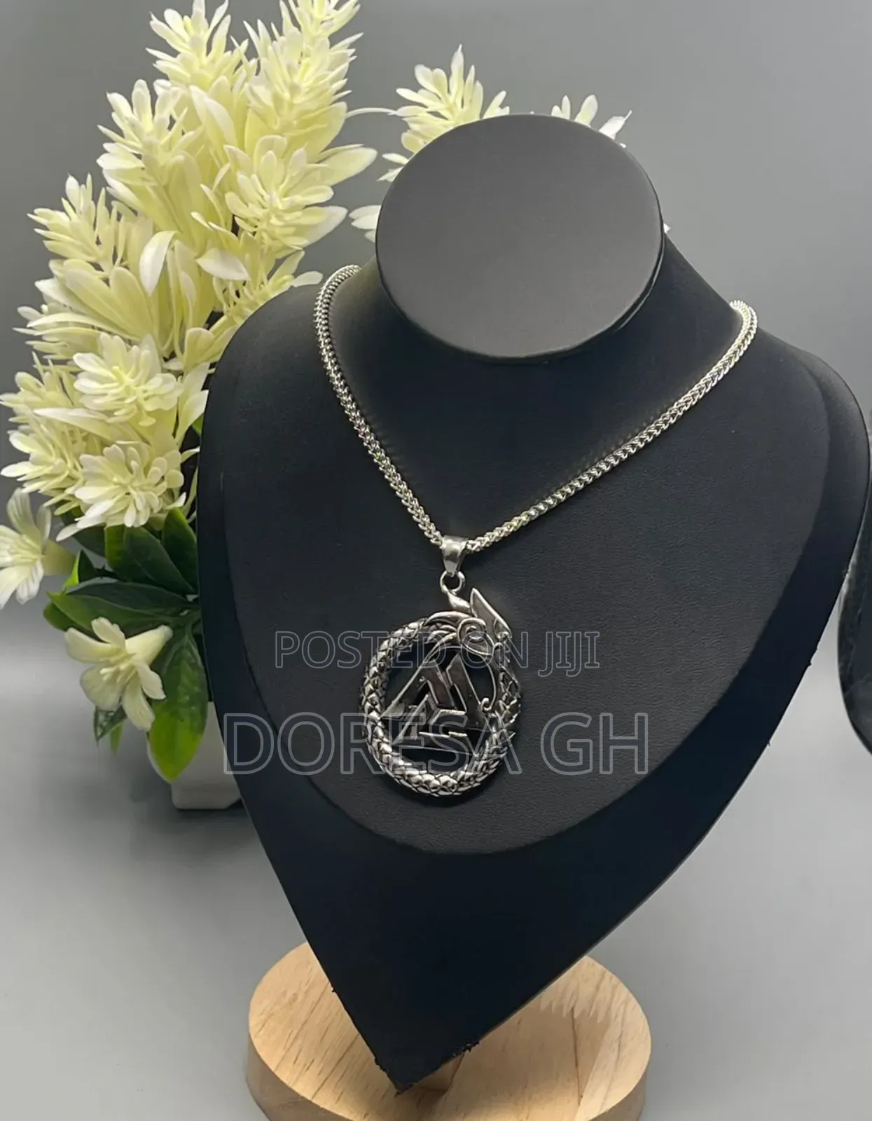 Men’S Silver Necklace With Pendant–Silver Chain for Men in Accra,Ghana