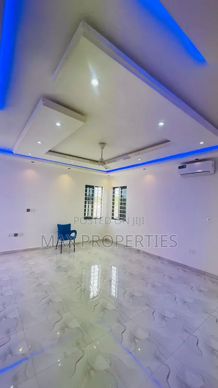 3bdrm House in Ablekuma for sale