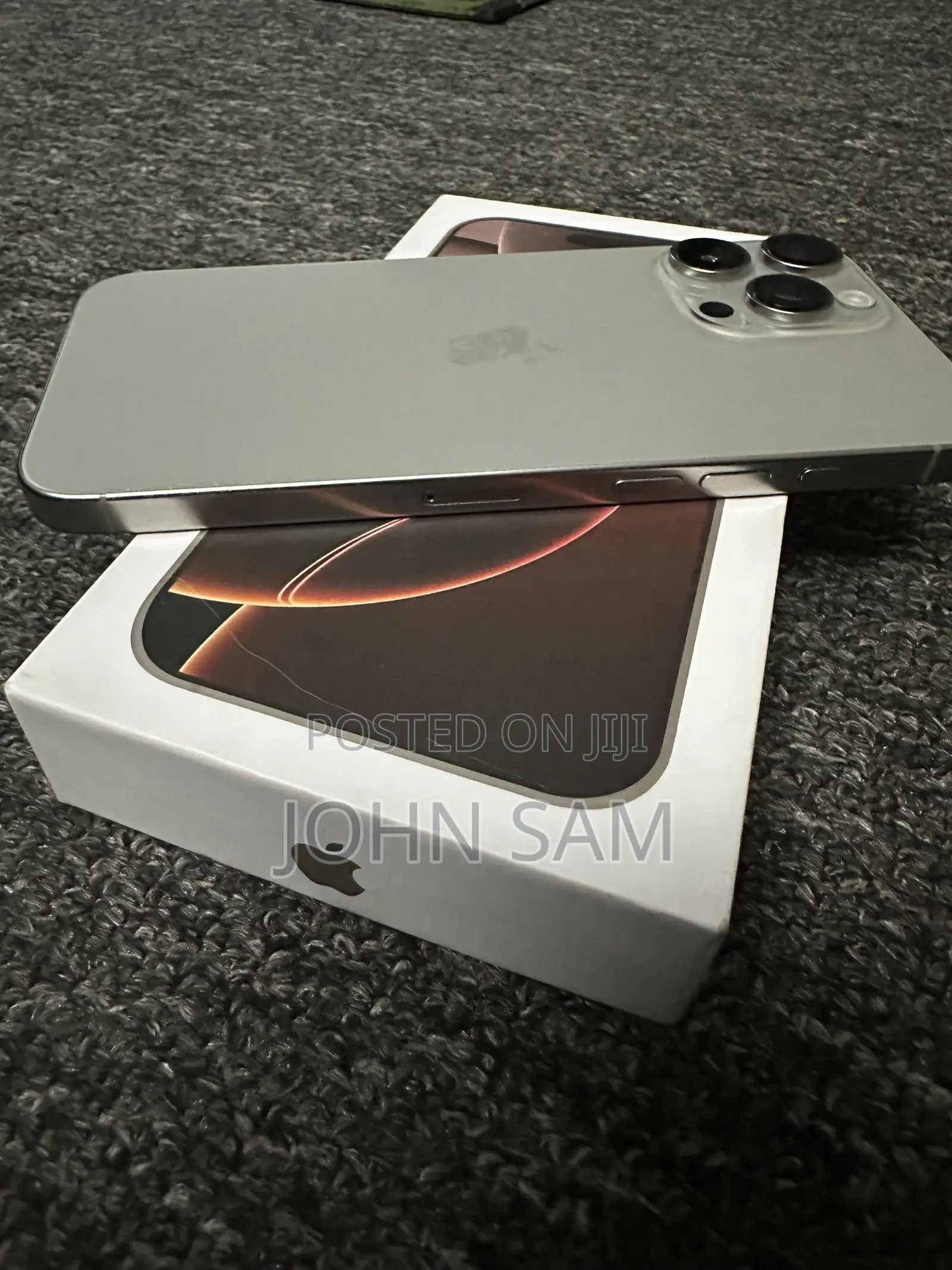 Apple iPhone 16 Pro Max 256 GB Silver
