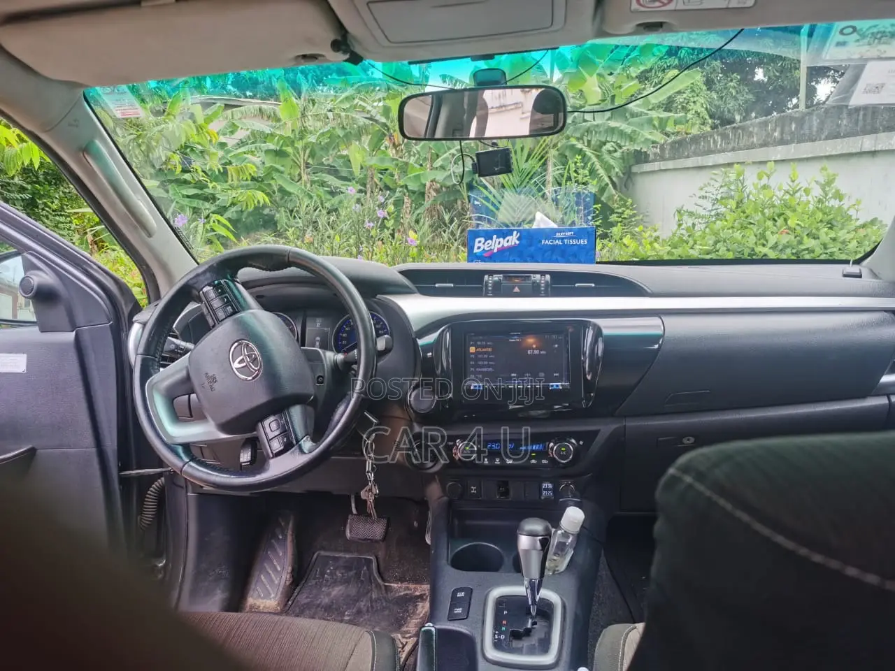 Toyota Hilux 2018 Gray