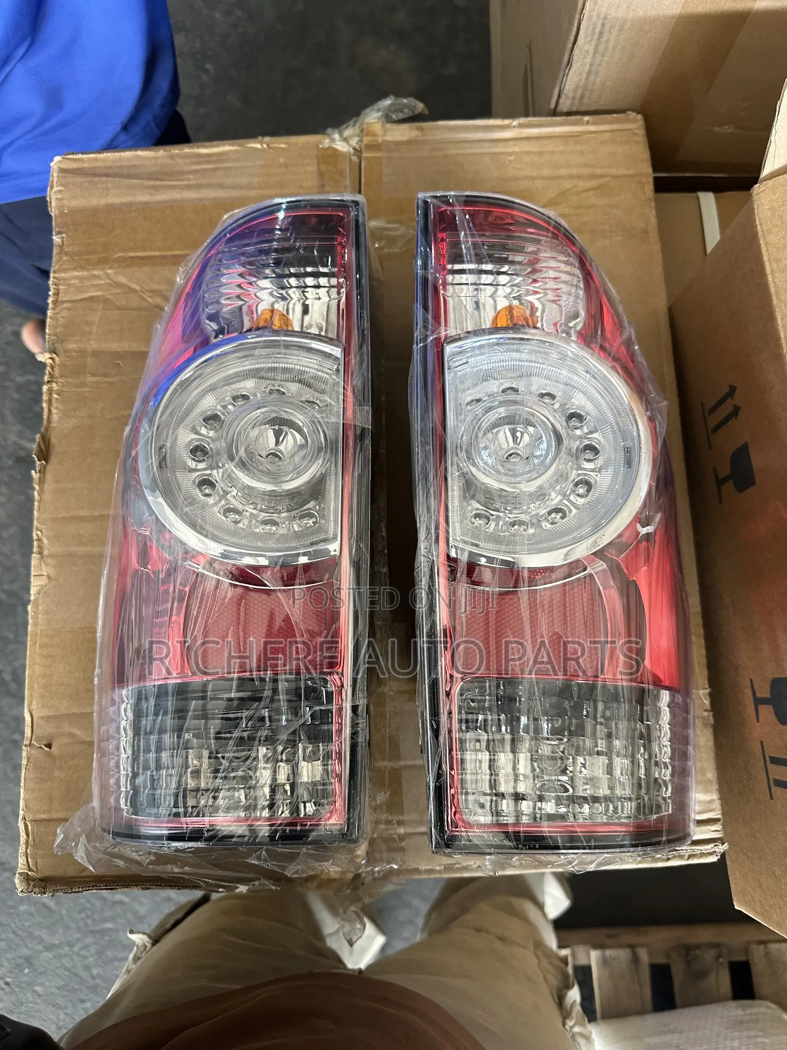 Toyota Tacoma 2012 2013 2014 2015 Taillight Tail Light LED