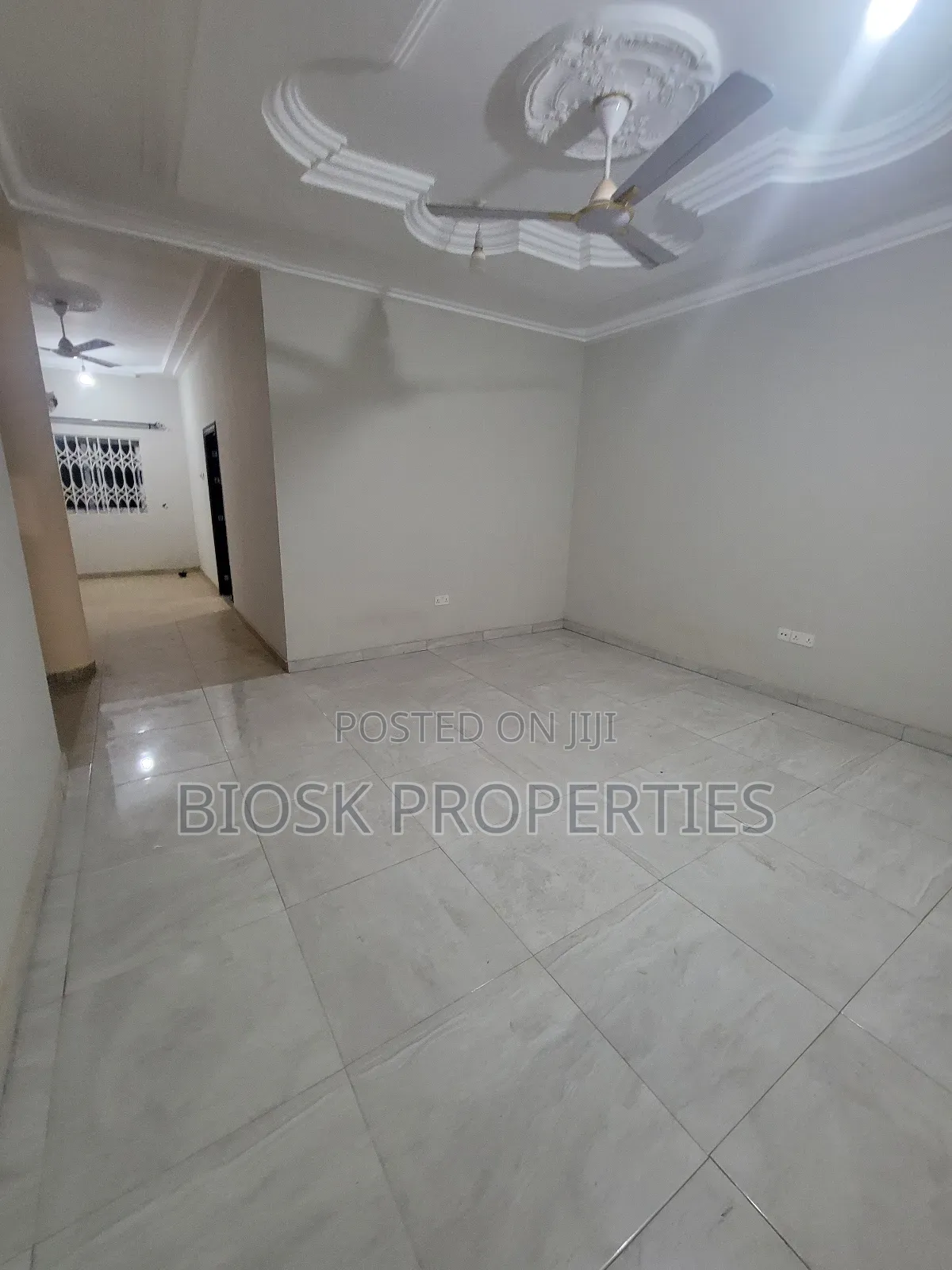 3bdrm Apartment in Biosk Properties, Amrahia for rent