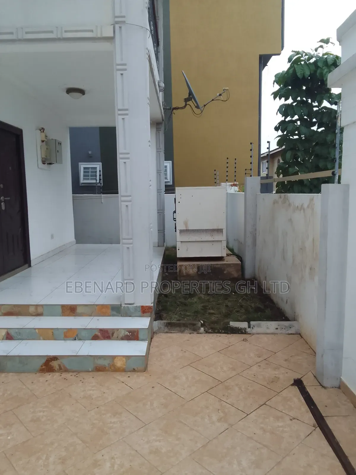 5bdrm House in Ebenard Properties, Lashibi for rent