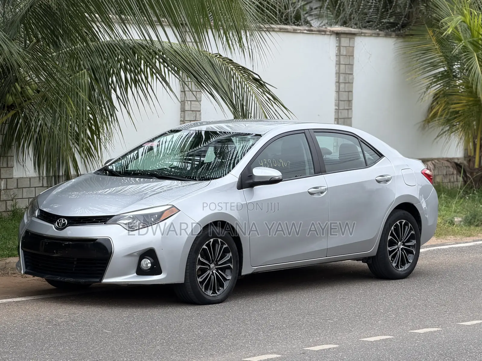 Toyota Corolla S 4dr Sedan (1.8L 4cyl CVT) 2015 Silver