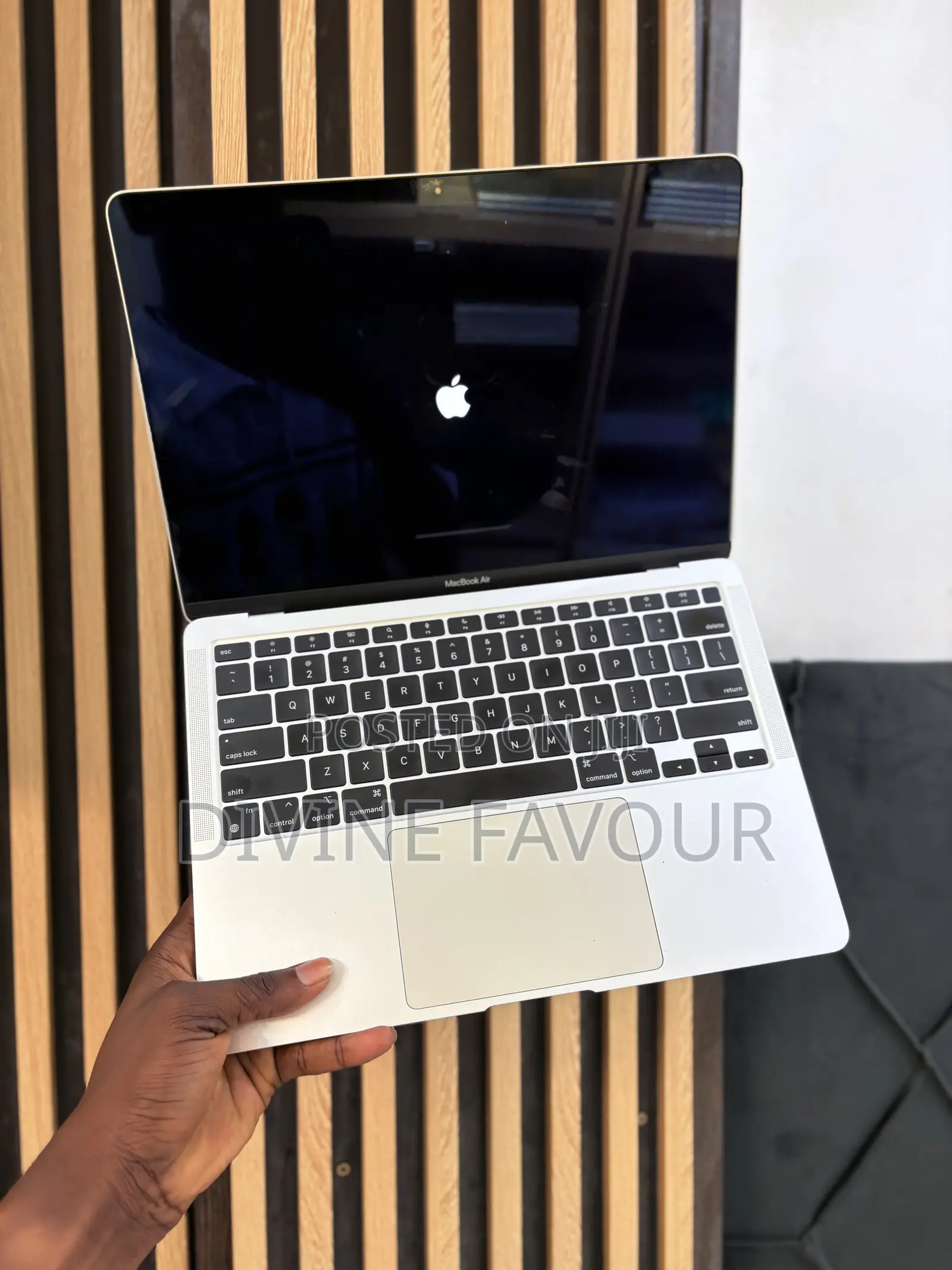 Laptop Apple MacBook Air 2020 M1 16GB Apple M1 SSD 256GB