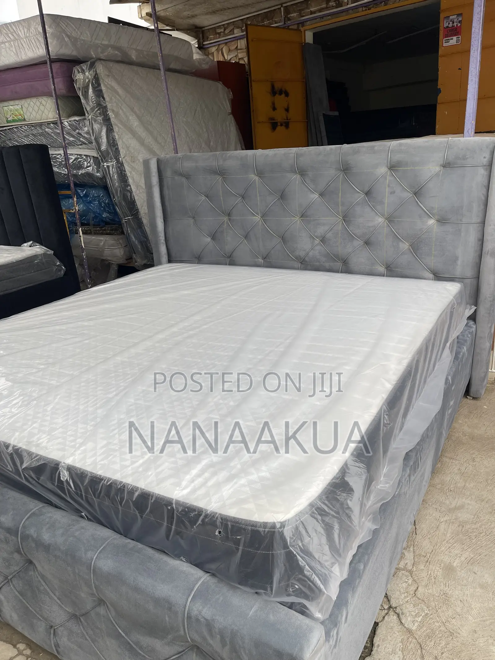 Queen Bed Frame With Mattress