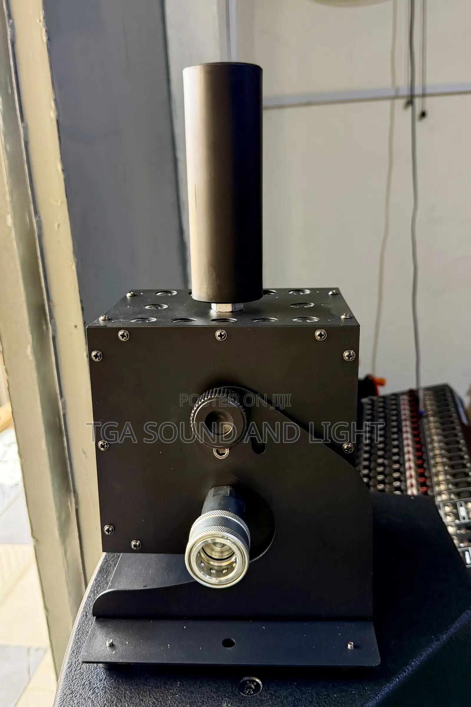 Prolumen CO2 Cannon Jet Fog Machine With LED