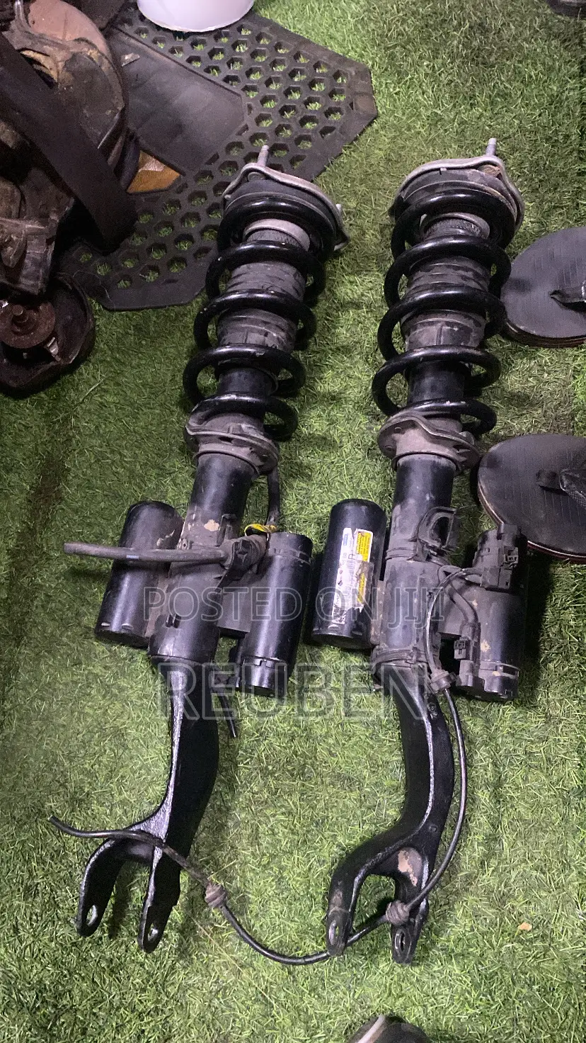Mercedes Benz C43 Front Shocks