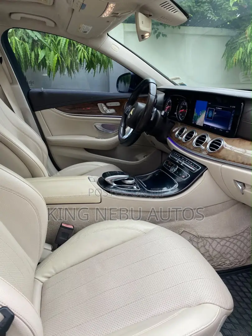 Mercedes-Benz E300 2018 Black