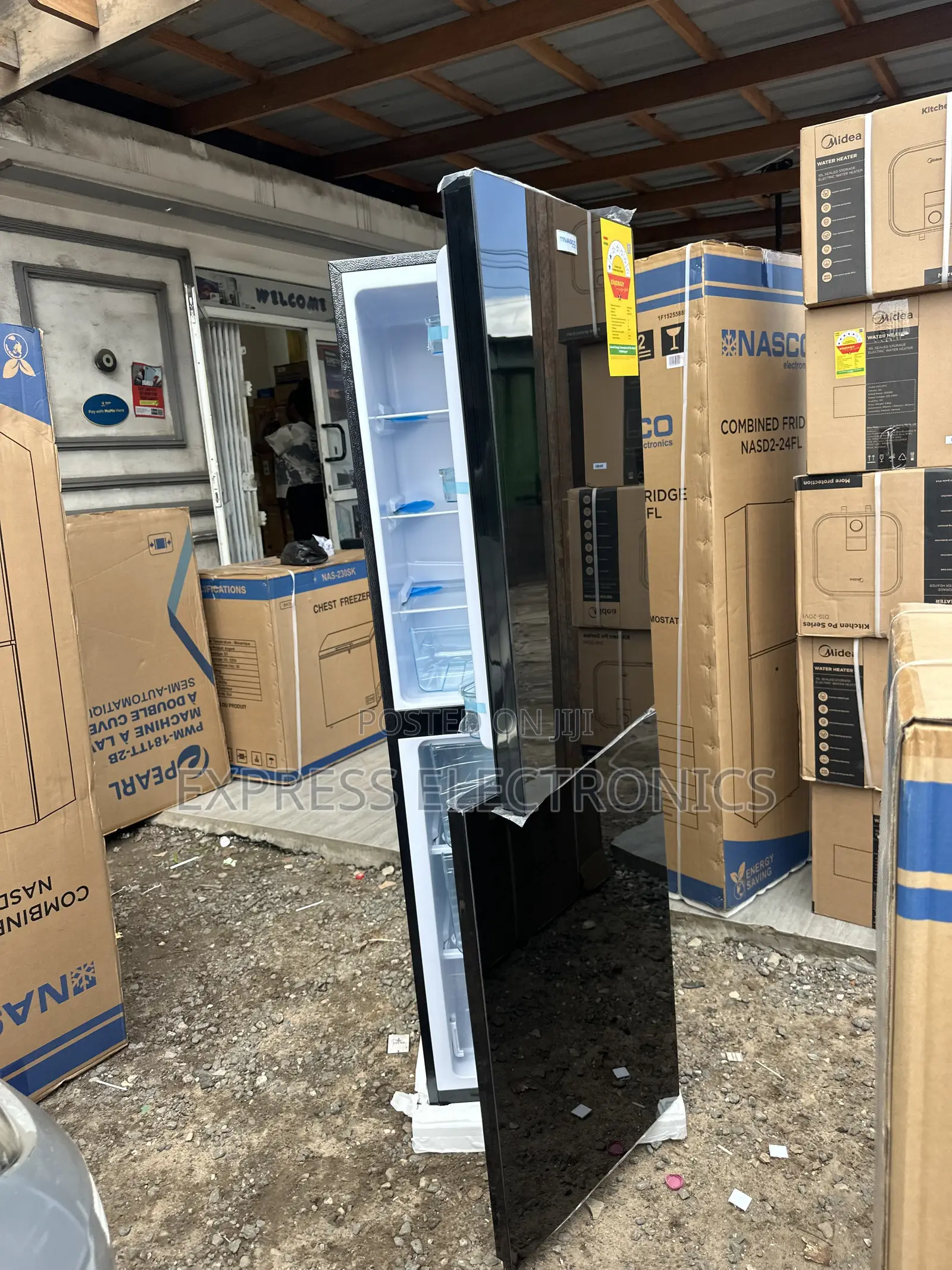 Sleek Black Mirror Double Door Nasco NASD2-24fl Fridge