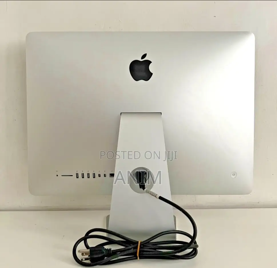 Desktop Computer Apple iMac 16GB Intel Core i5 SSD 256GB