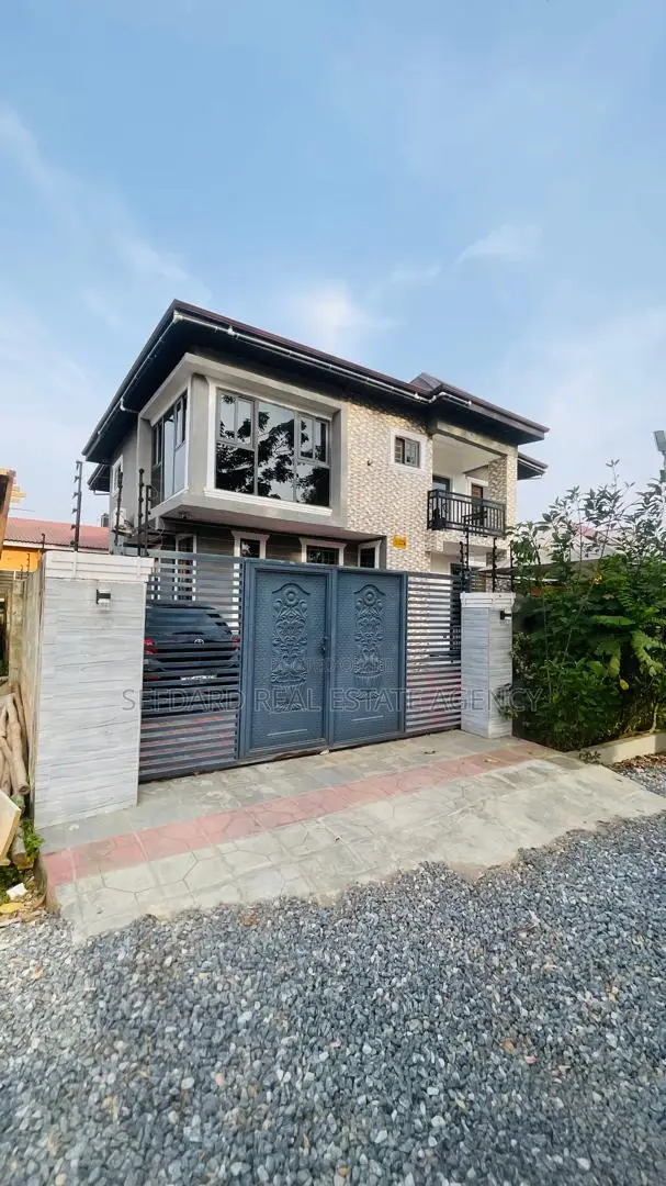4bdrm Duplex in Sefdard Properties, Amasaman for sale
