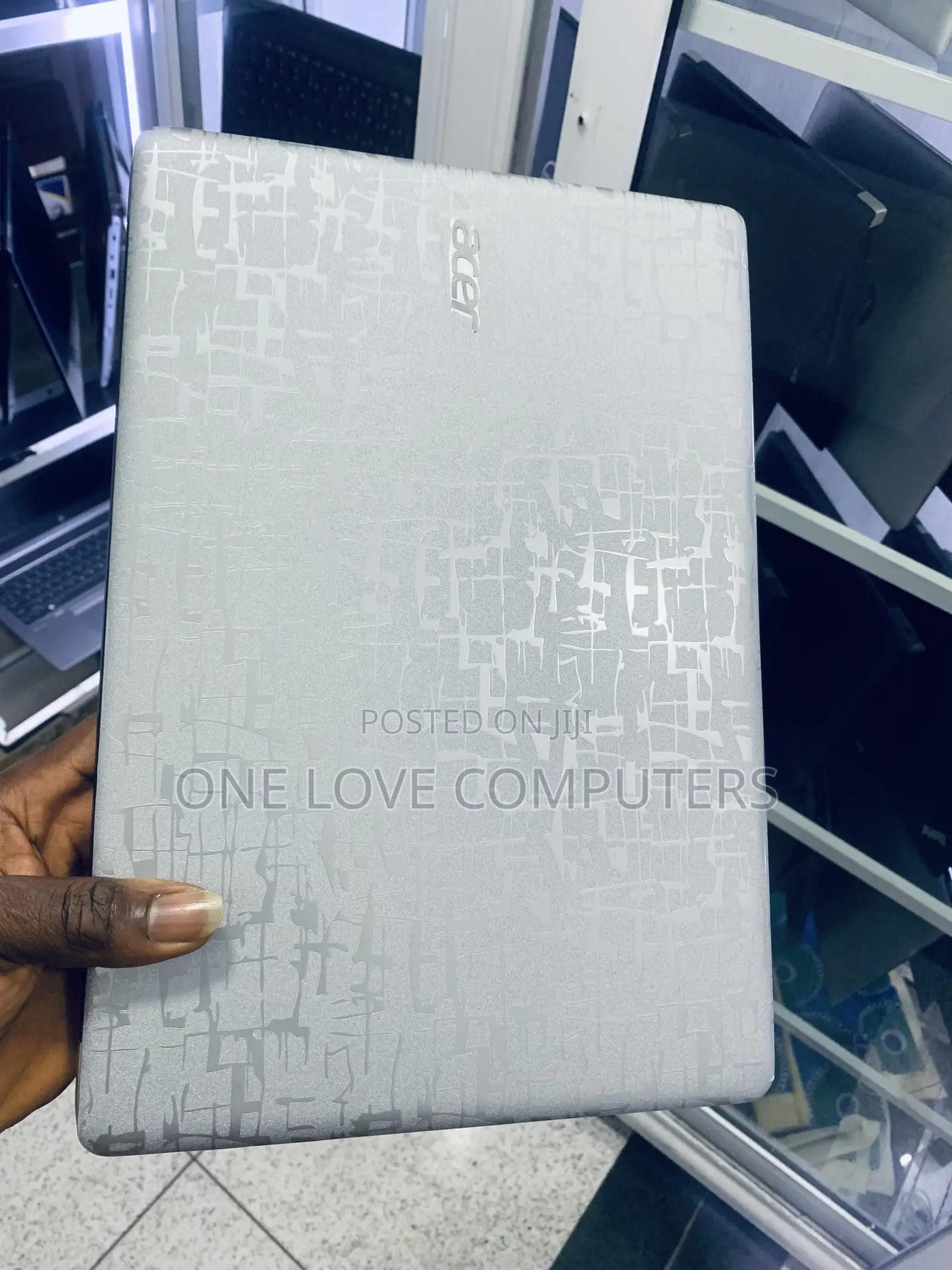 Laptop Acer Swift 14 8GB Intel Core i7 SSD 256GB