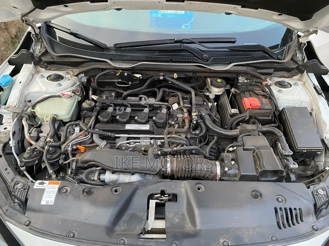 Honda Civic 2019 White