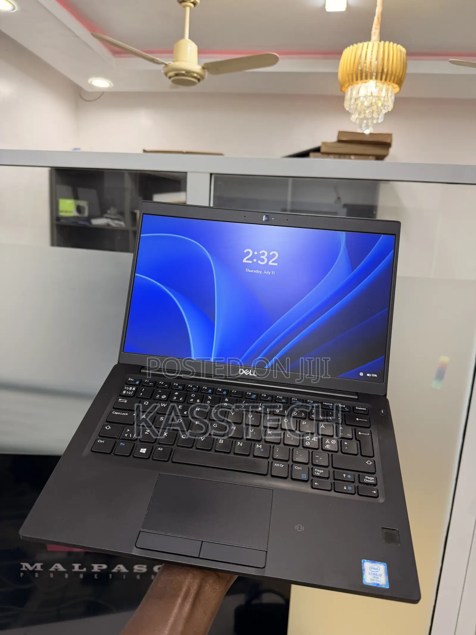 Laptop Dell Latitude 7390 8GB Intel Core i7 SSD 256GB