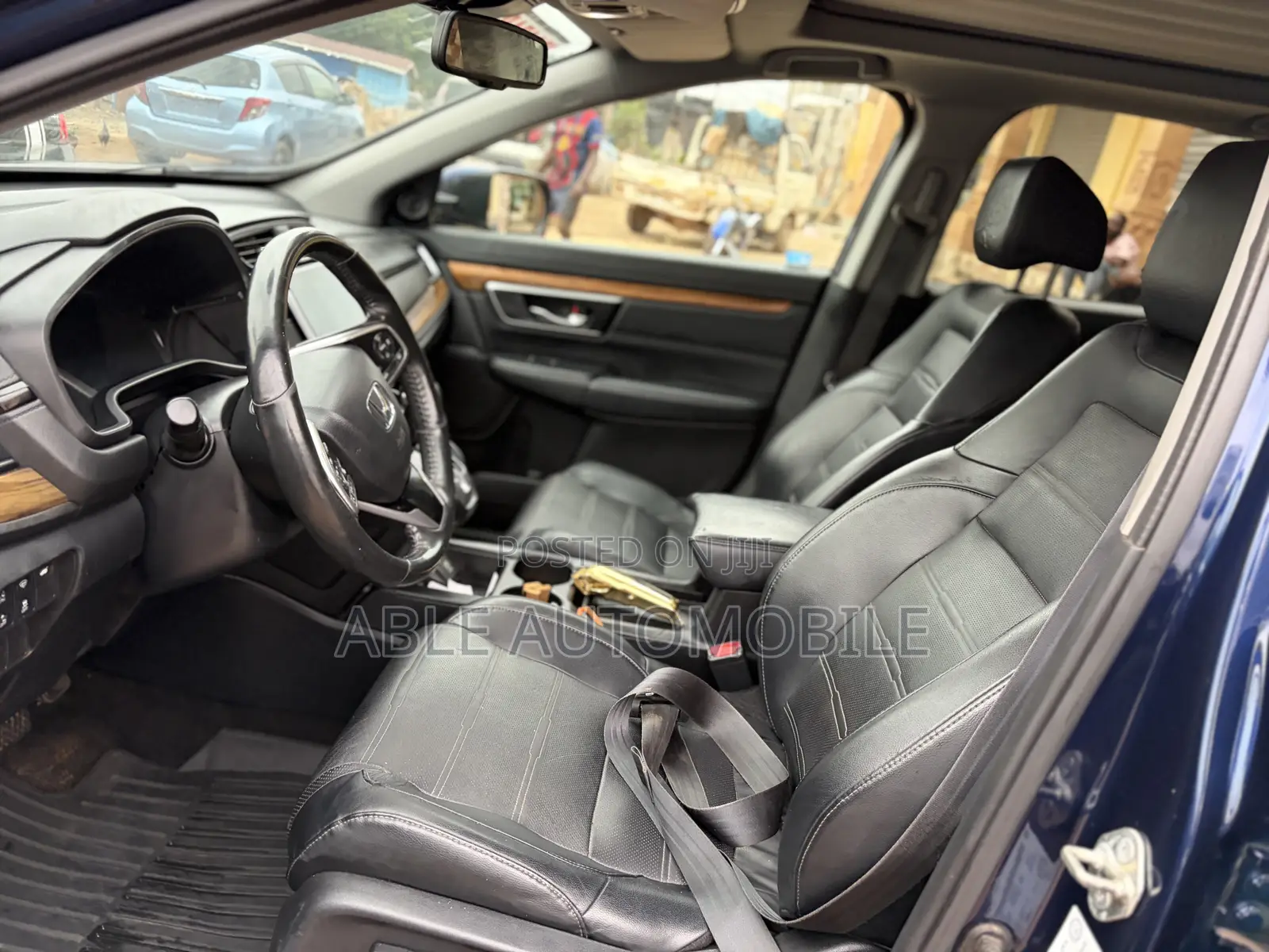 Honda CR-V Touring AWD 2019 Blue