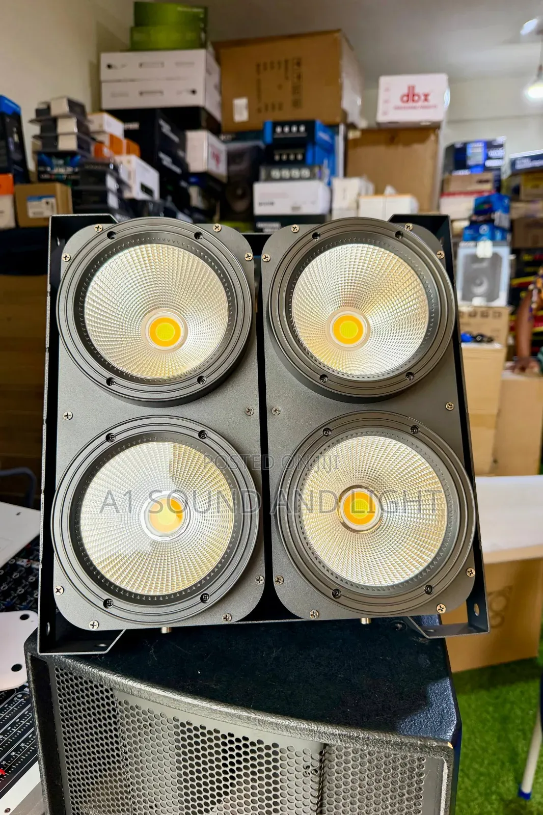 Prolumen 400 Watts COB Blinder Stage Light [High Grade]