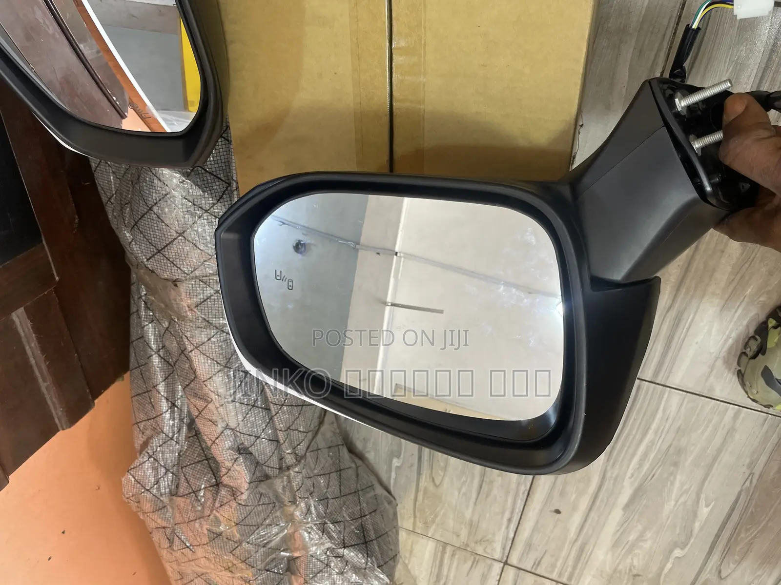 Toyota RAV4 2020-2025 Side Mirror With Senser and Light Pair