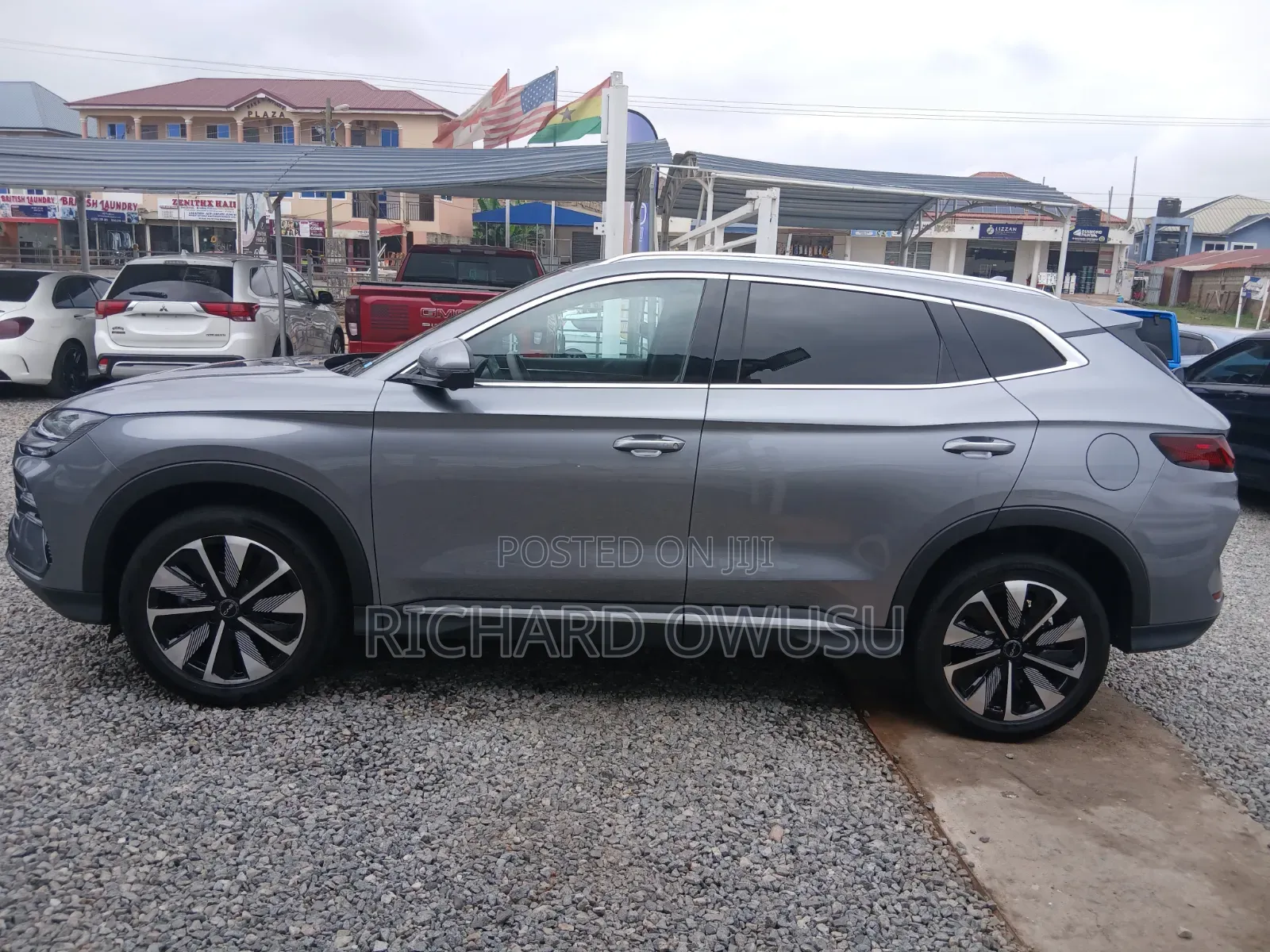 BYD Song Plus 2024 Gray