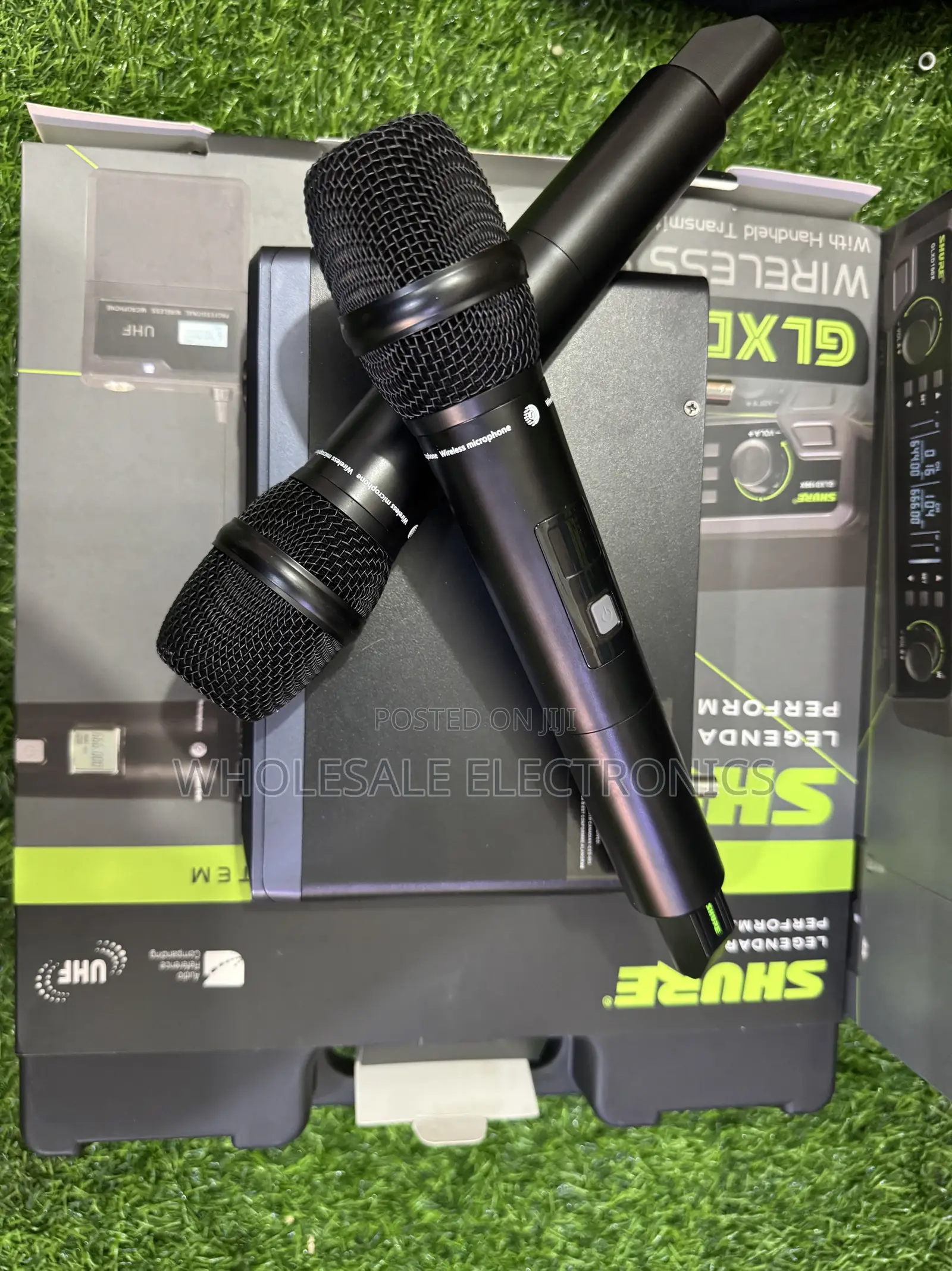 Shure GLXD100X Wireless Microphone