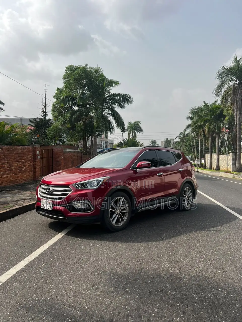 Hyundai Santa Fe Limited 4dr SUV AWD (3.3L 6cyl 6A) 2015 Red