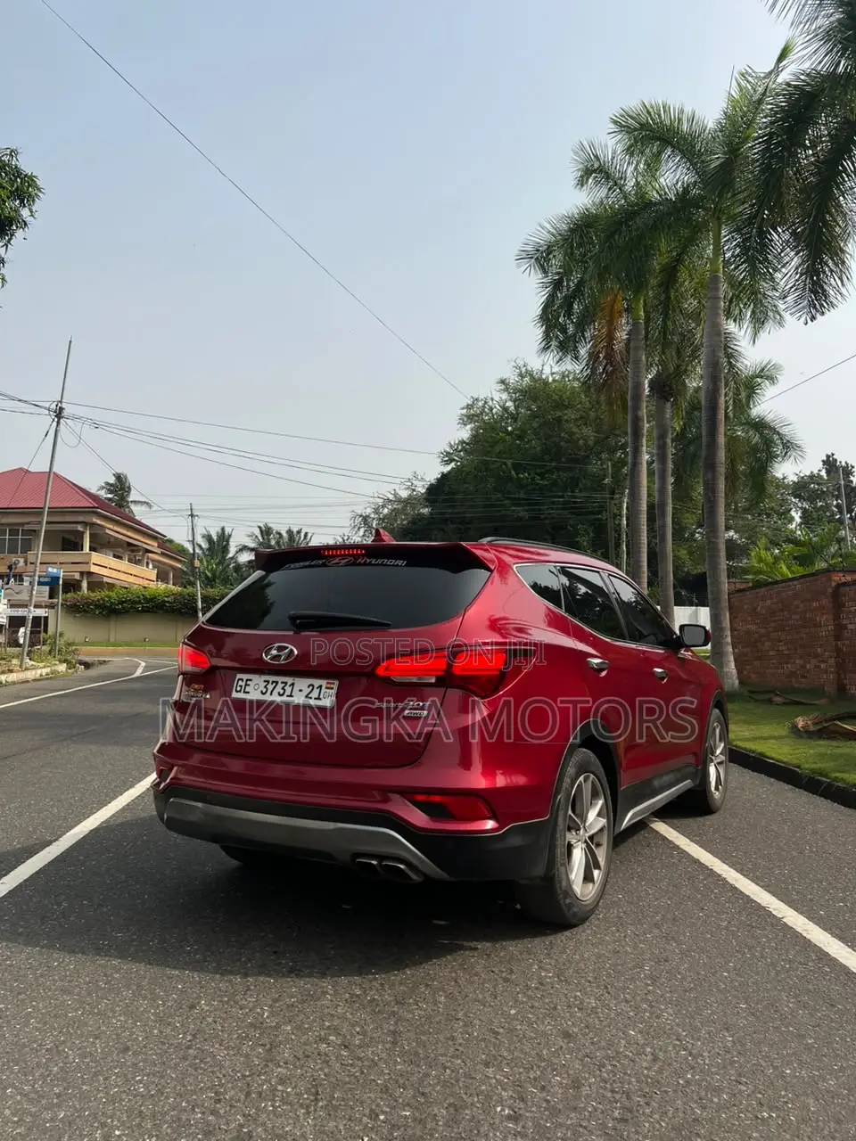 Hyundai Santa Fe Limited 4dr SUV AWD (3.3L 6cyl 6A) 2015 Red
