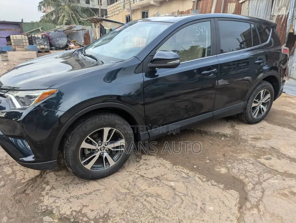 Toyota RAV4 2017 Black
