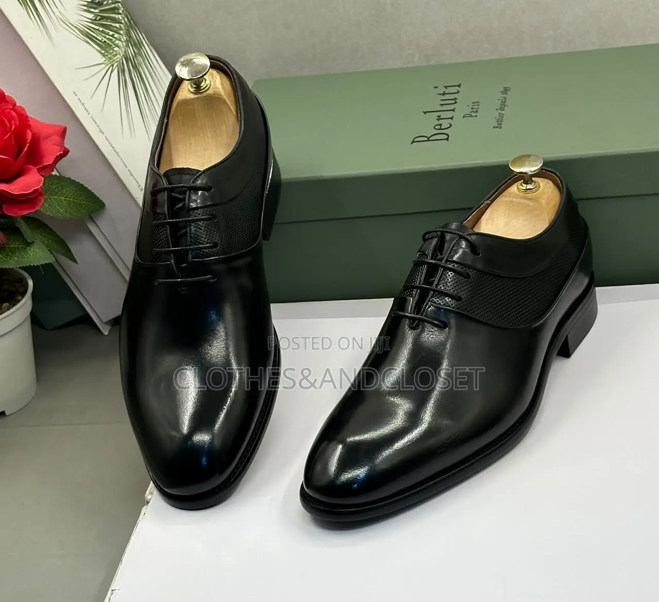 Premium Black Derby Dress Shoes – Where Elegance Meets Confidence