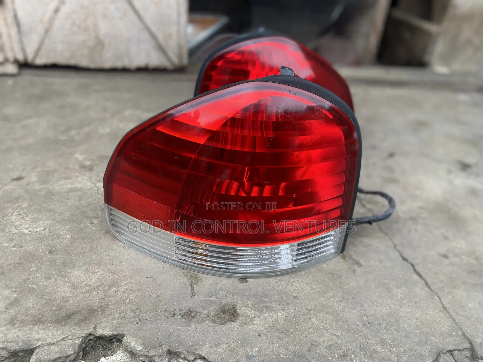 Hyundai Santa Fe 2005 Tail Light Pair