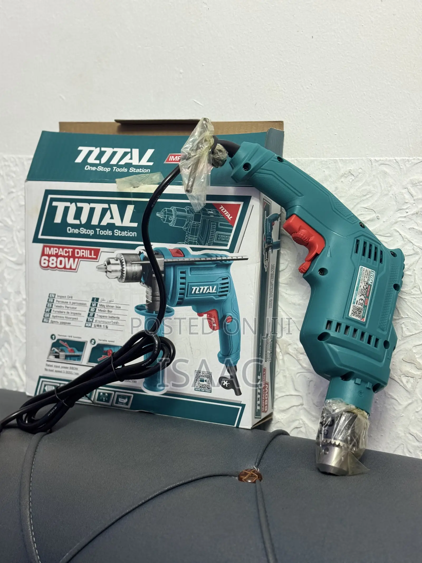 Total Impact Drill 680 Watts