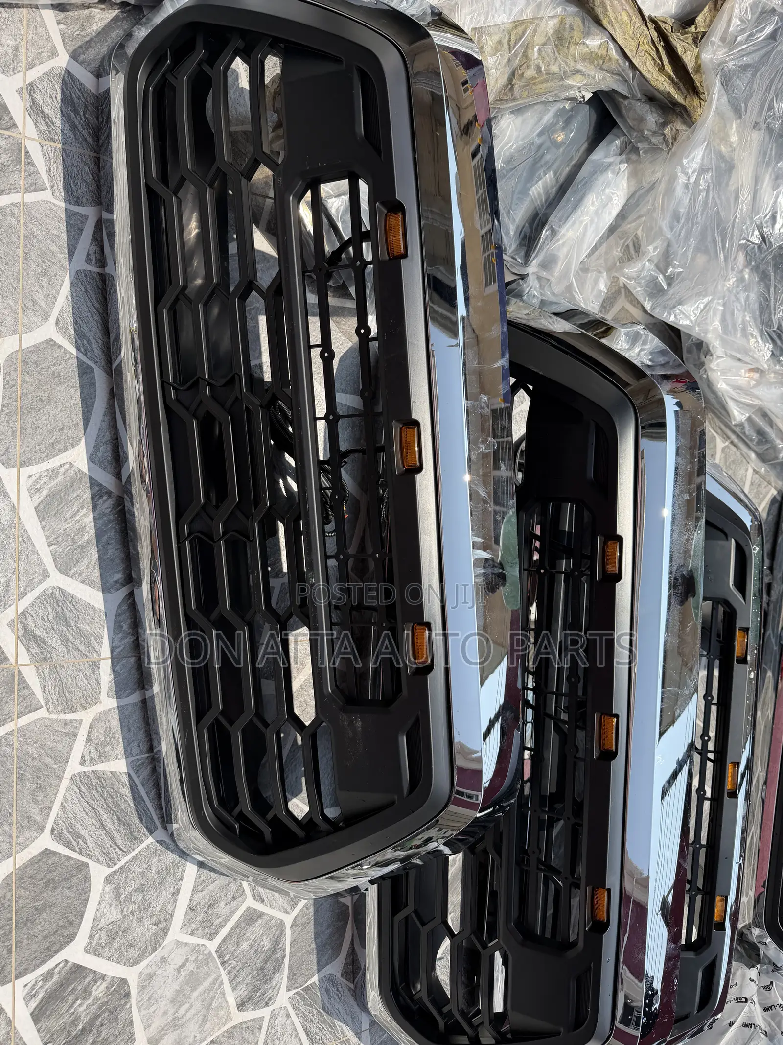 Toyota Tacoma 2016–2022 Front Grille – Available. Autoparts Brampton