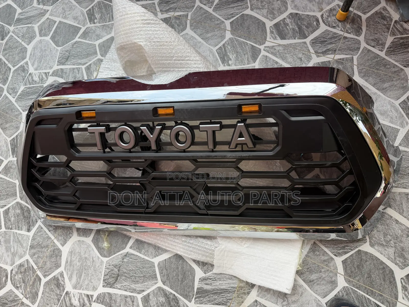 Toyota Tacoma 2016–2022 Front Grille – Available. Autoparts Brampton